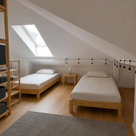 Slot Academy Apartamento